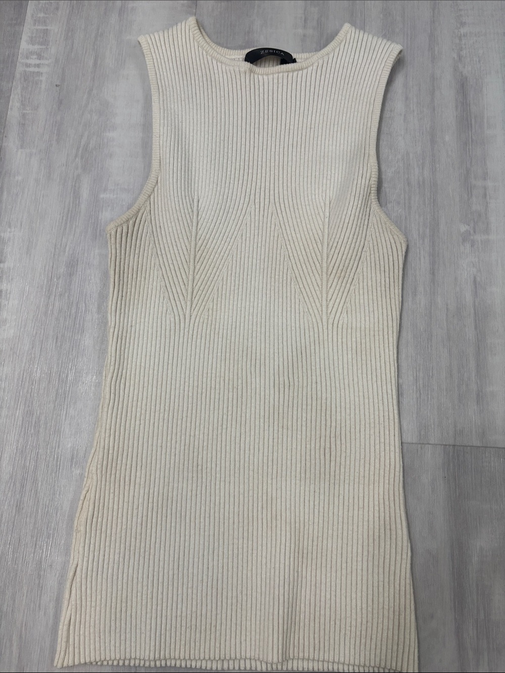 Zesica Sleeveless Ribbed Knit Tank in Cream